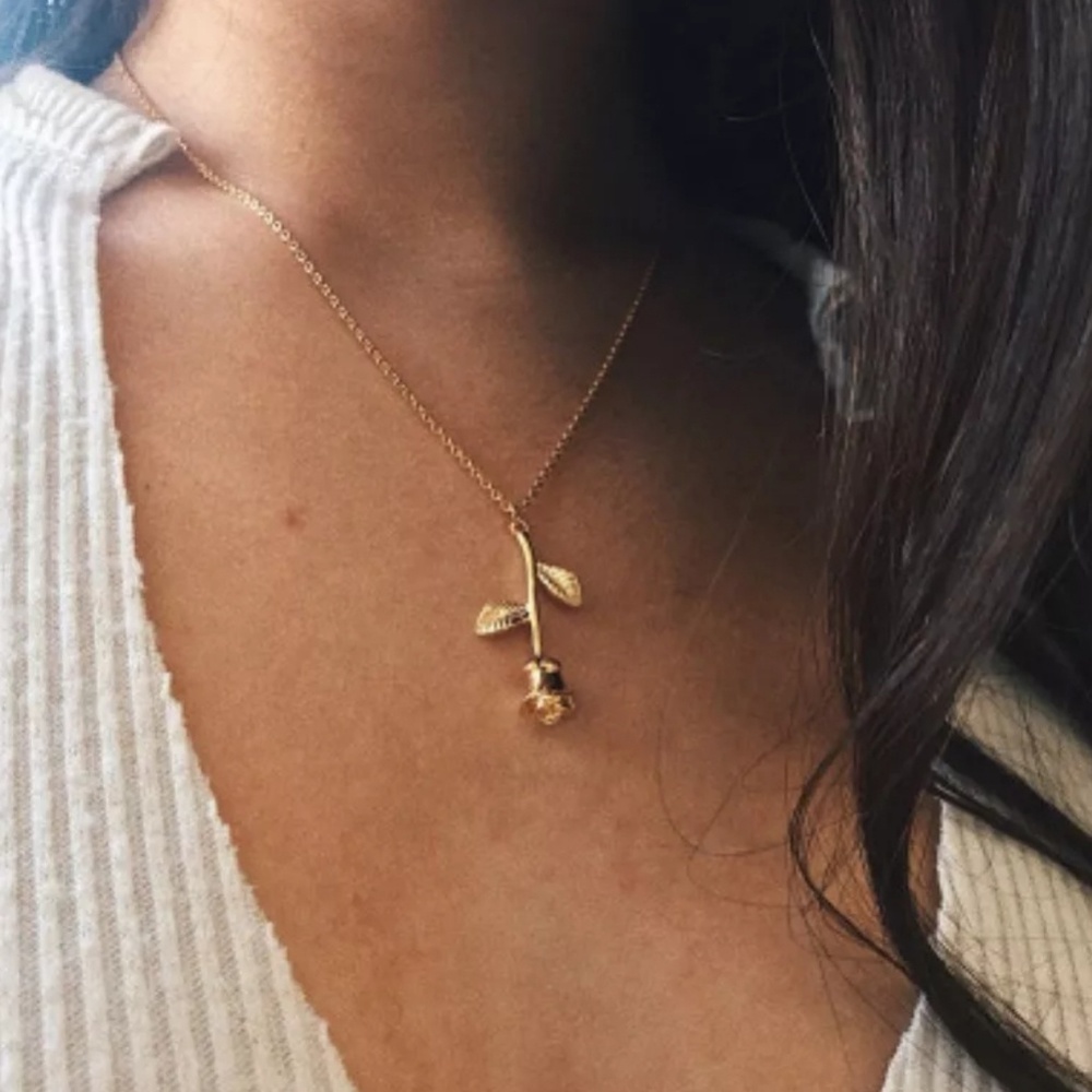 *Coming Soon* Dainty Rose Necklace - Picture 1 of 1